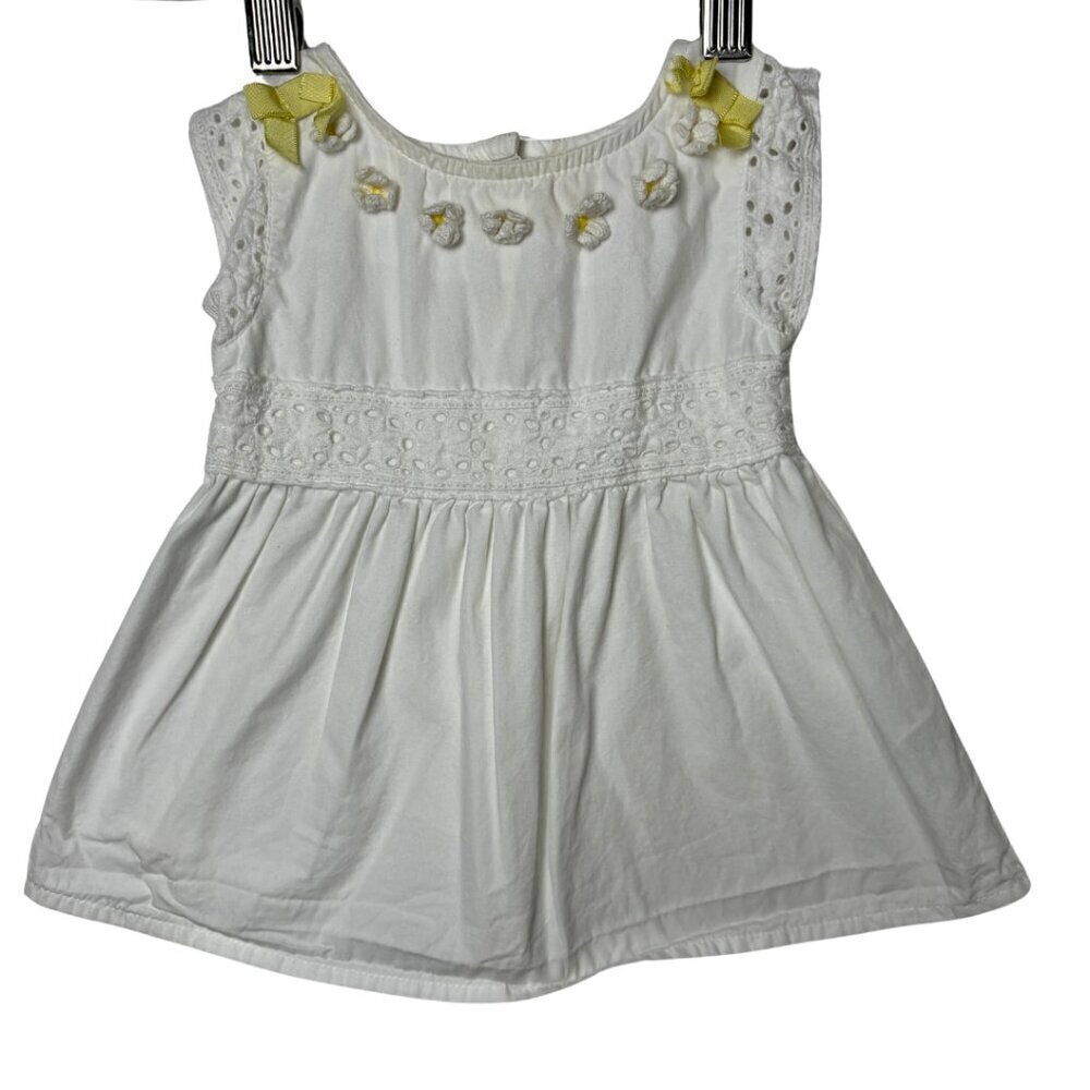 Camilla White Eyelet Lace Infant Shirt Dress with White & Yellow Daisies Sz: 3m